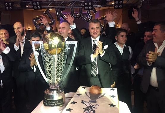 Fikret Orman BeşiktaşUSA balosuna katıldı - Görsel 8