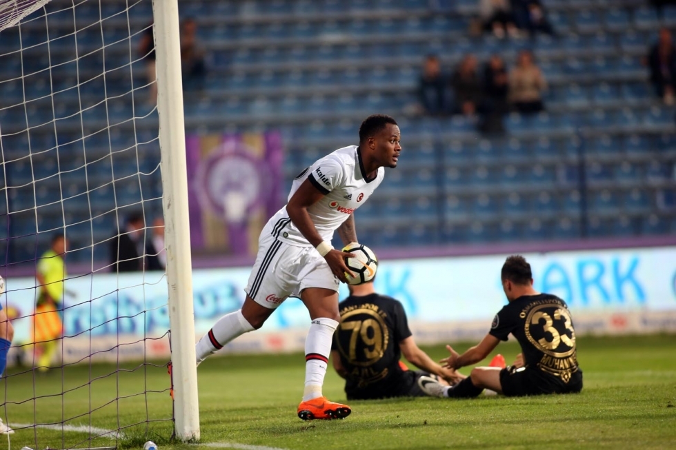Osmanlıspor - Beşiktaş karşılaşmasından kareler - Görsel 22