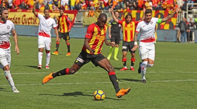 Bu sezon takımlar toplam kaç kart gördü? Beşiktaş kaçıncı sırada? - Görsel 10