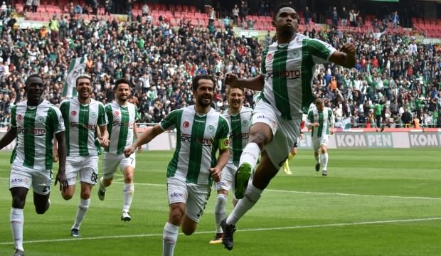 Bu sezon takımlar toplam kaç kart gördü? Beşiktaş kaçıncı sırada? - Görsel 13
