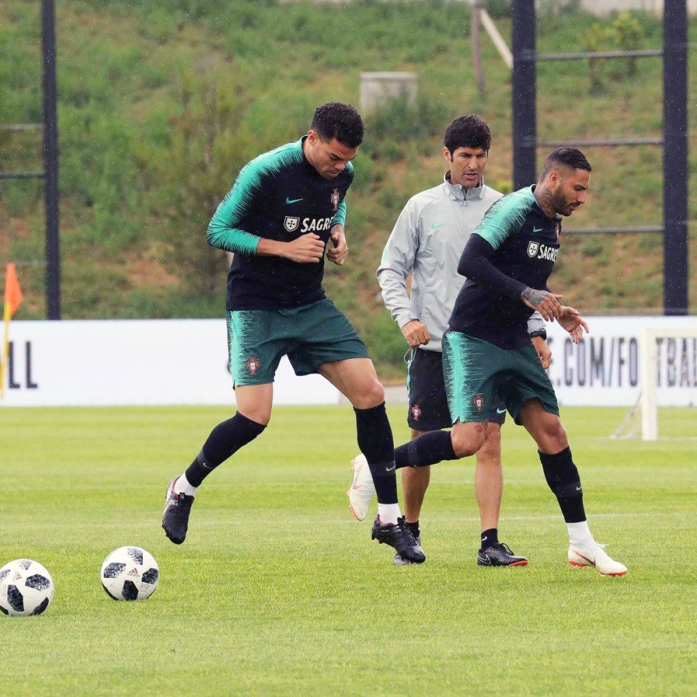 Beşiktaşlı futbolcular, Milli takımlarında! İşte antrenmandan kareler - Görsel 25
