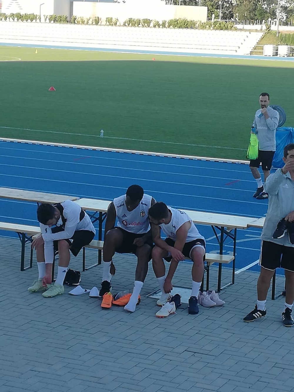 Beşiktaş, Slovakya’daki ilk antrenmanını yaptı! İşte Slovakya'dan kareler - Görsel 4