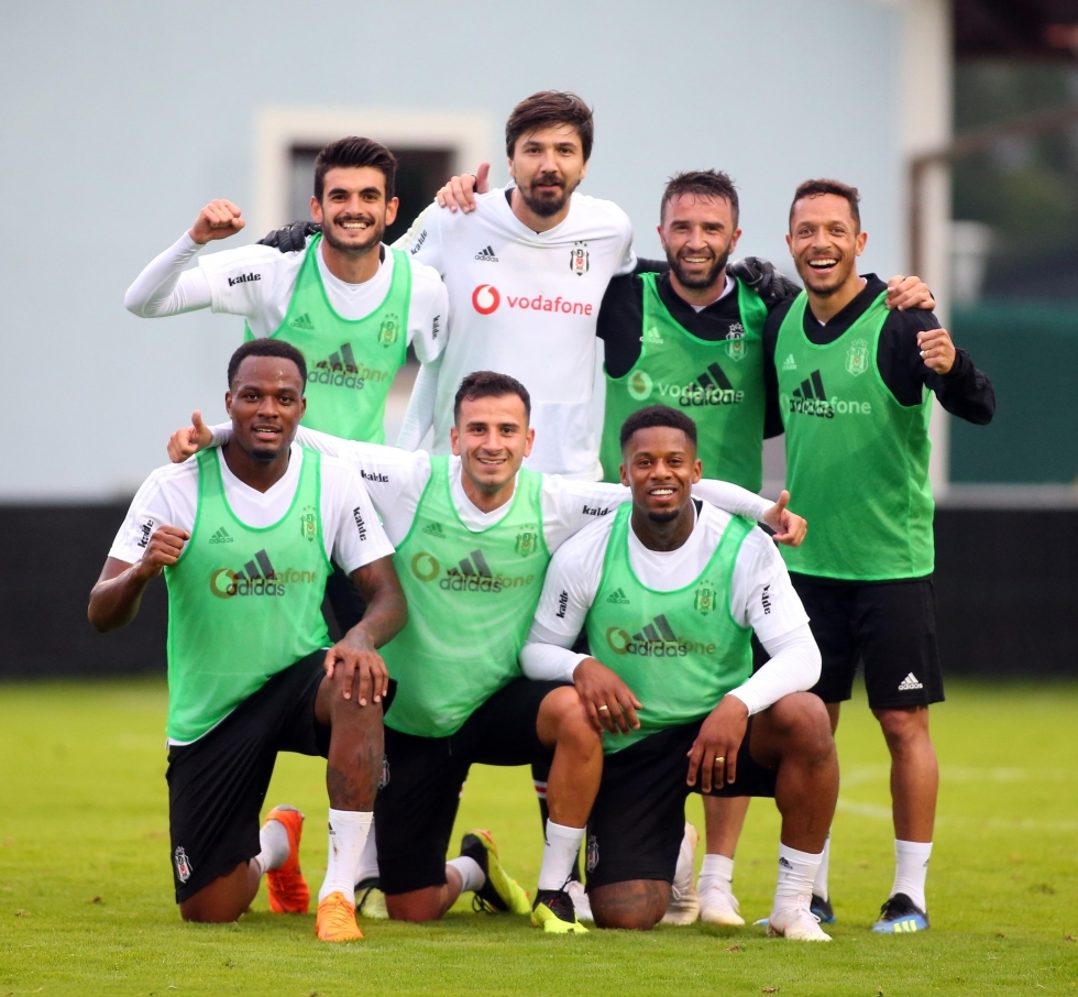 Beşiktaş'ın Avusturya kampı başladı! İşte antrenmandan kareler - Görsel 16