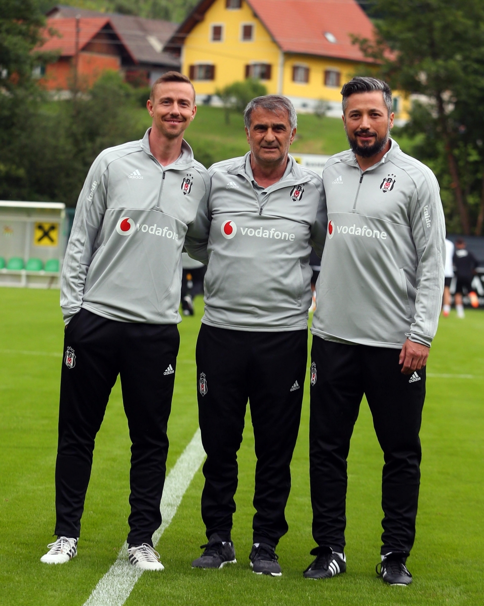 Beşiktaş'ın Avusturya kampı başladı! İşte antrenmandan kareler - Görsel 17