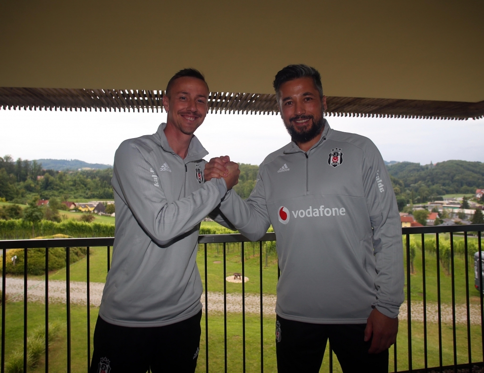 Beşiktaş'ın Avusturya kampı başladı! İşte antrenmandan kareler - Görsel 9