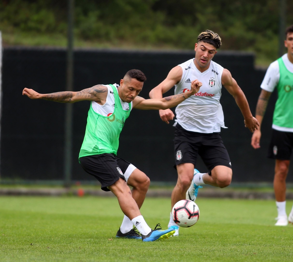 Beşiktaş, Torshavn maçına hazırlanıyor! İşte antrenmandan görüntüler - Görsel 2