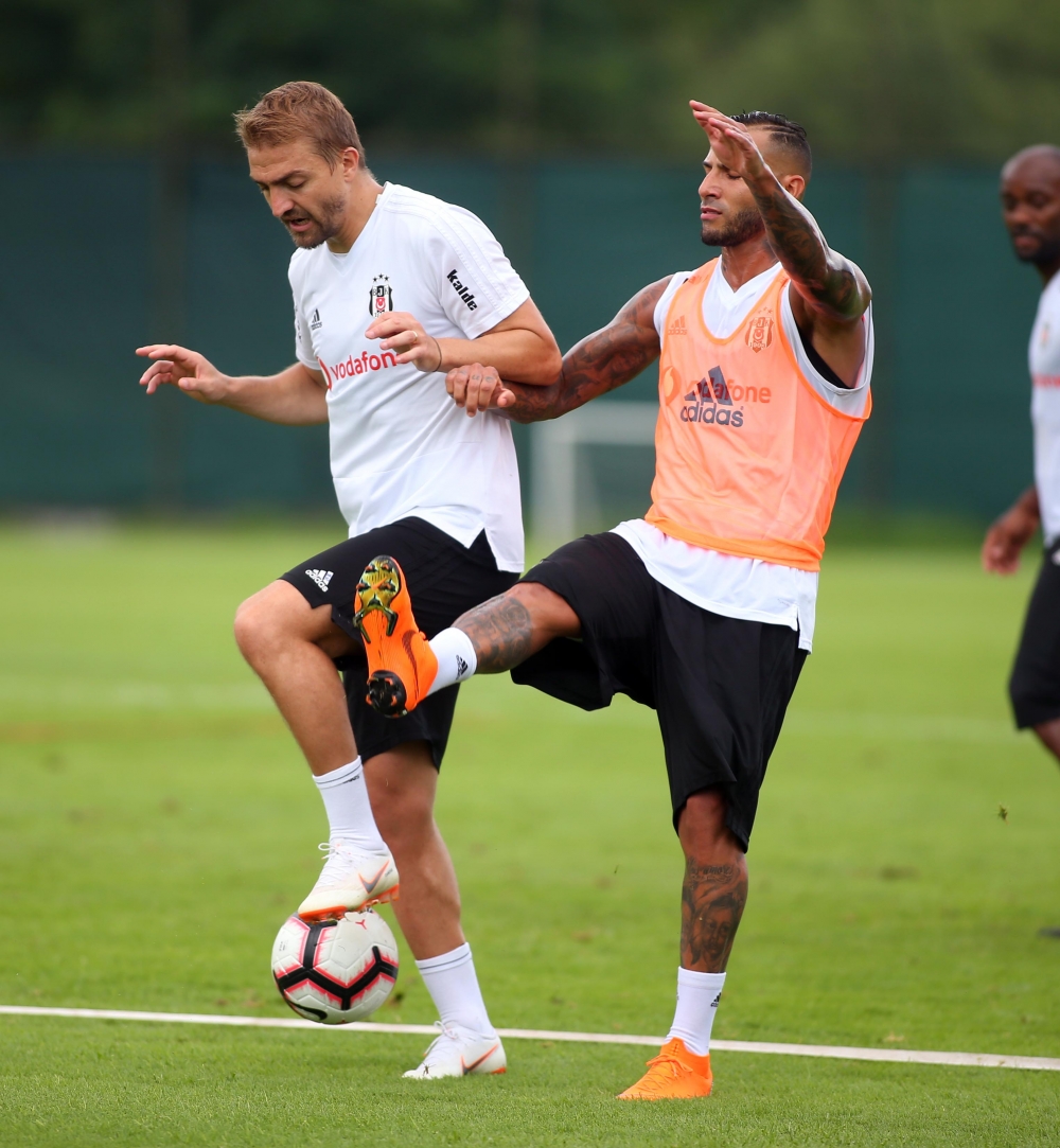 Beşiktaş, Torshavn maçına hazırlanıyor! İşte antrenmandan görüntüler - Görsel 24