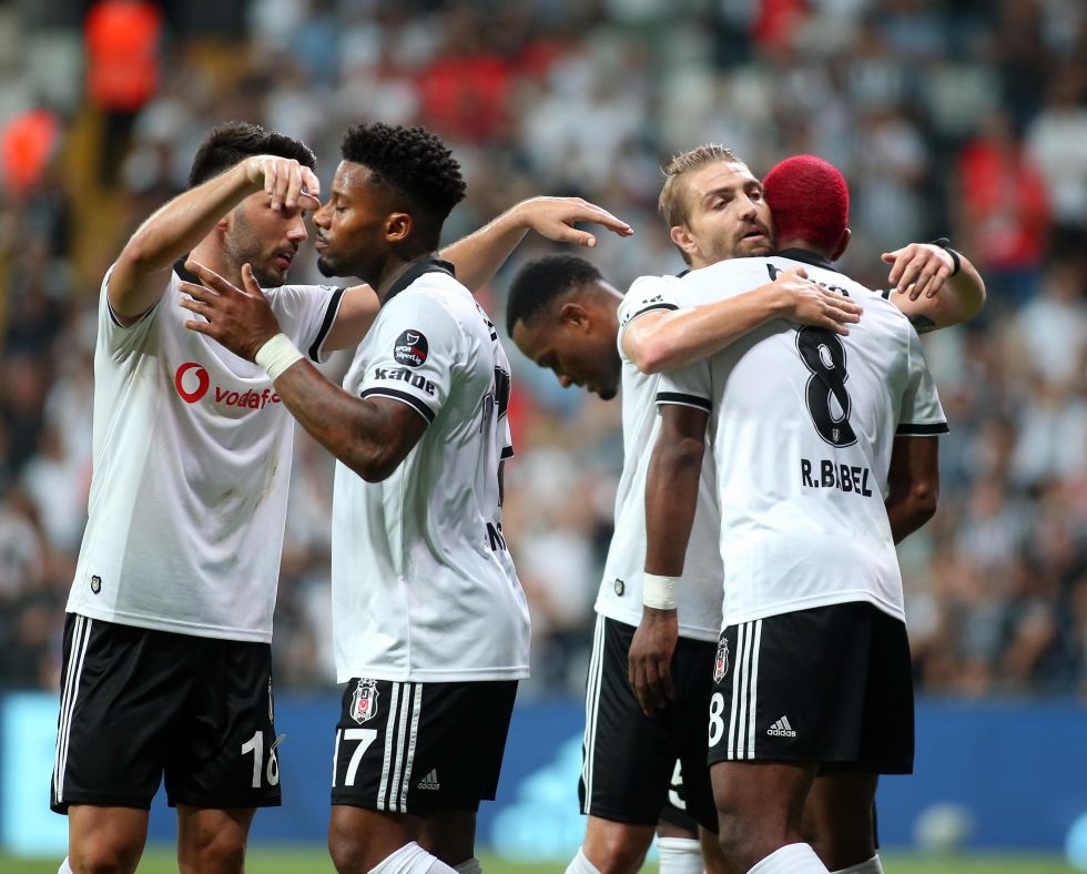 İşte kare kare Babel ve Pepe'nin gol sevinçleri - Görsel 7