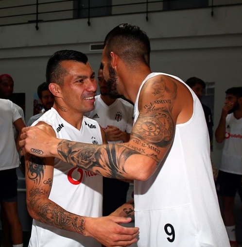 Alvaro Negredo'nun doğum günü kutlandı - Görsel 7