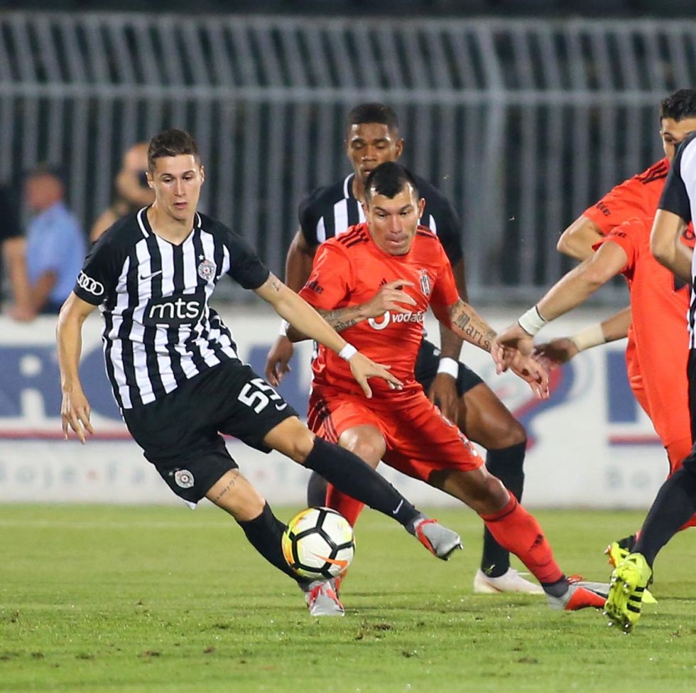 Partizan - Beşiktaş maçının ilk yarısından kareler - Görsel 17