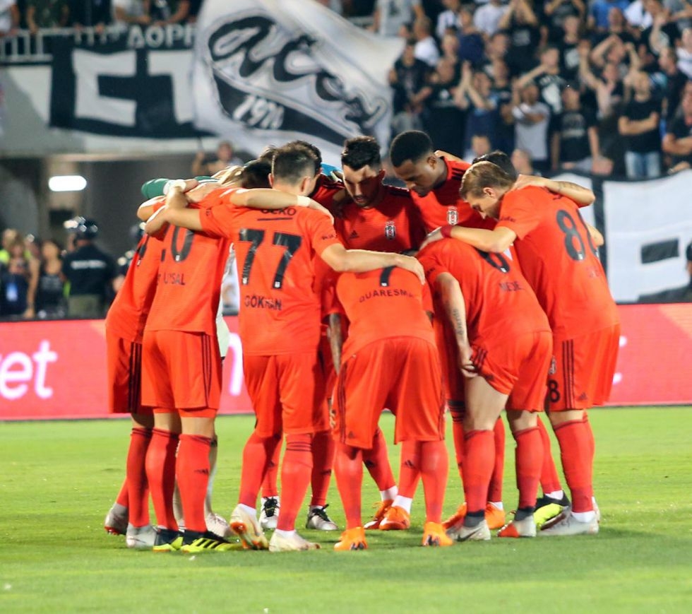 Partizan - Beşiktaş maçının ilk yarısından kareler - Görsel 5