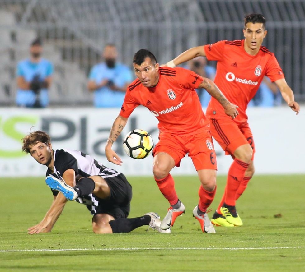 Partizan - Beşiktaş maçının ilk yarısından kareler - Görsel 7