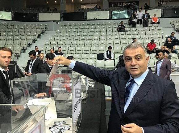 Beşiktaş'ta oy kullanma işlemi devam ediyor... İşte oy kullanan yönetim kurulu üyeleri - Görsel 5