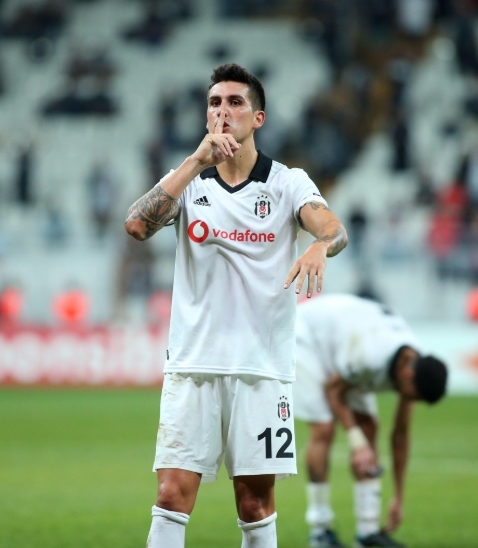Maç sonu üçlüsü Enzo Roco’dan - Görsel 1