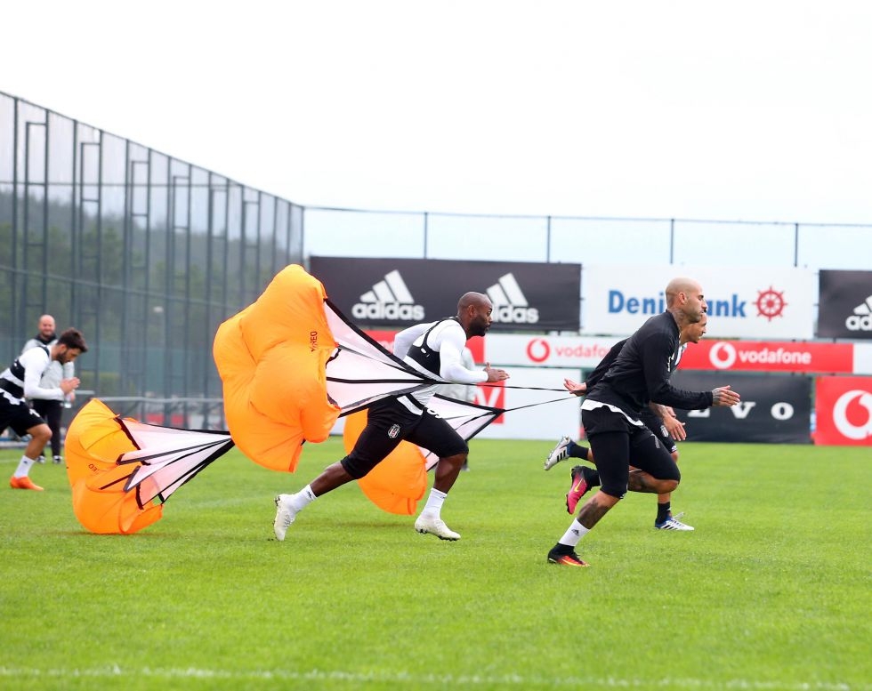 Beşiktaş antrenmanından kareler - Görsel 9