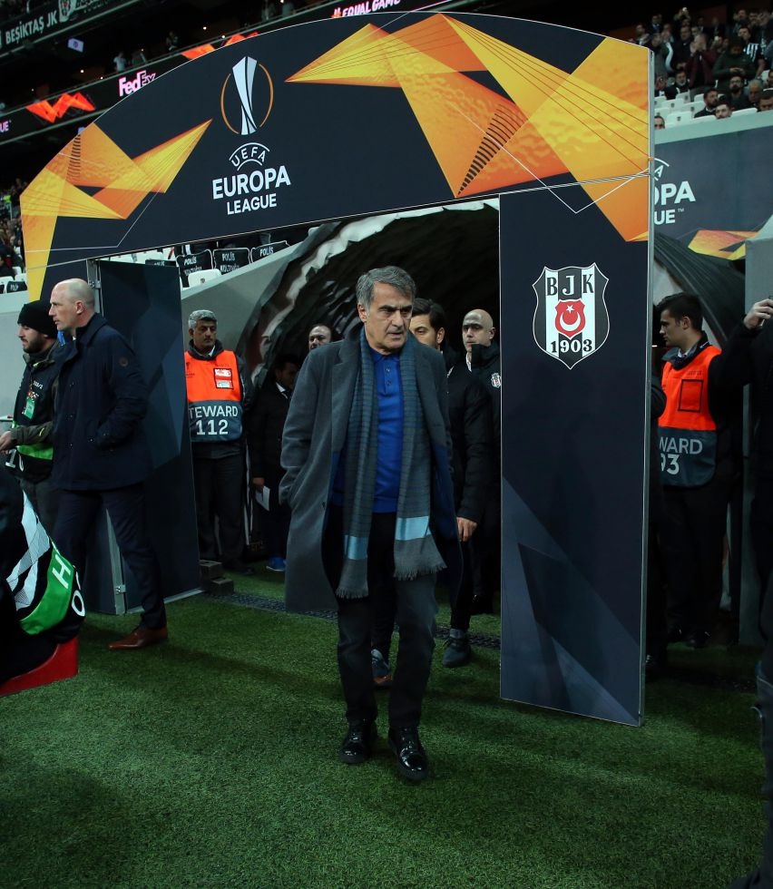 Beşiktaş - Genk maçının ilk yarısından kareler - Görsel 17