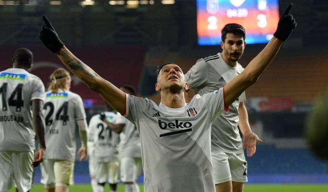 Başakşehir - Beşiktaş maçının ardından yazar görüşleri - Görsel 12
