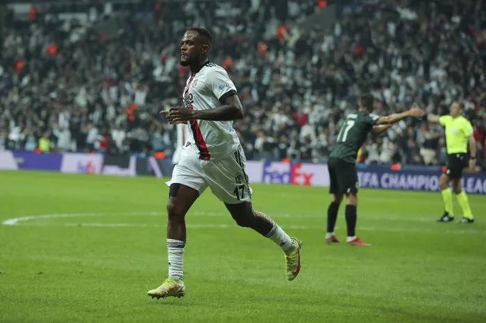 Beşiktaş'ın Galatasaray maçı muhtemel 11'i - Görsel 10