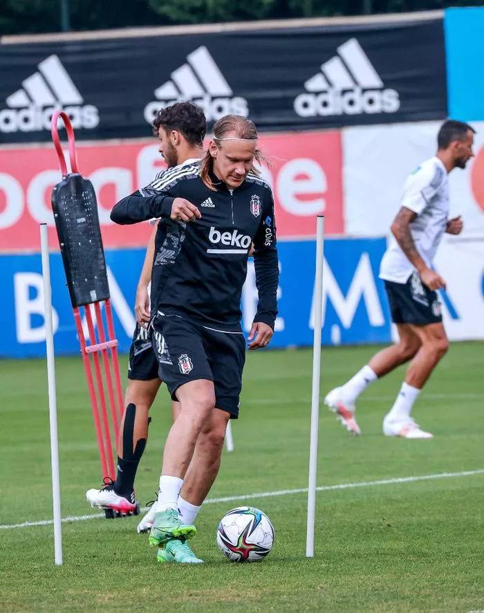 Beşiktaş'ın Galatasaray maçı muhtemel 11'i - Görsel 3