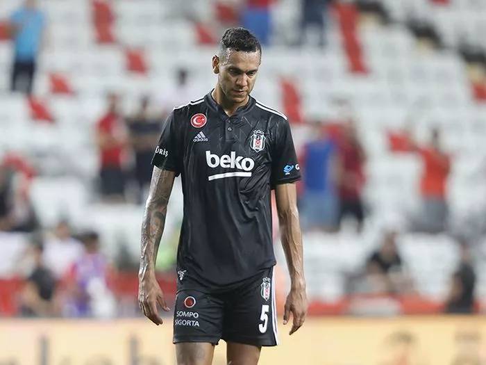 Beşiktaş'ın Galatasaray maçı muhtemel 11'i - Görsel 6