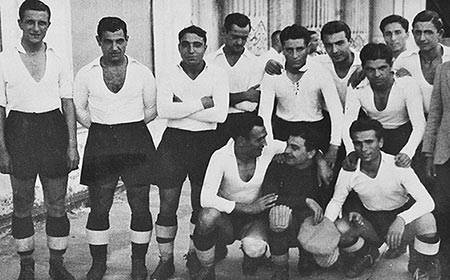 Her şeye rağmen futbol diyen futbolcu ve yönetmen Memduh Ün'ün hikayesi... - Görsel 2