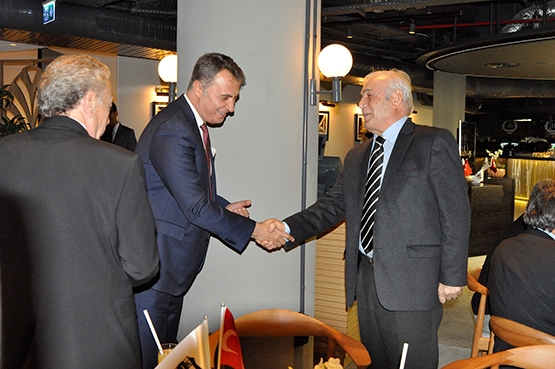 İşte Beşiktaş'ın ''kenetlendiği'' geceden kareler - Görsel 1