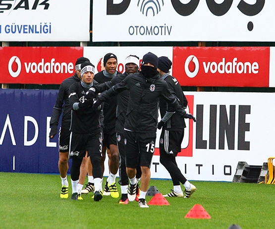 Sağanak yağmur altında derbi hazırlığı - Görsel 7