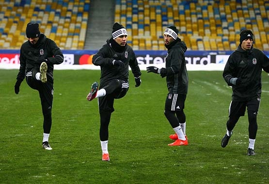 Kiev'de -7 derece soğuktaki antrenmandan kareler - Görsel 4