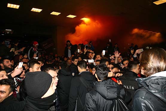Beşiktaş Kiev'den İstanbul'a böyle döndü - Görsel 3