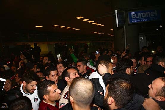 Beşiktaş Kiev'den İstanbul'a böyle döndü - Görsel 4