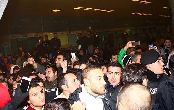 Beşiktaş Kiev'den İstanbul'a böyle döndü - Görsel 6