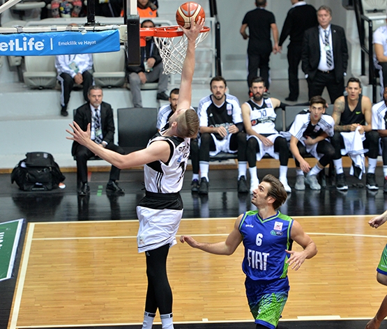 Beşiktaş Sompo Japan'ın Tofaş galibiyetinden kareler - Görsel 8