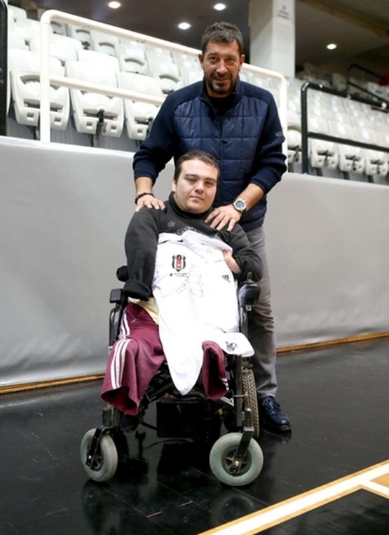 Engelli taraftarımız Beşiktaşlı isimlerle buluştu - Görsel 1