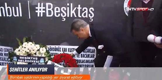 Fikret Orman şehitler için karanfil bıraktı - Görsel 2