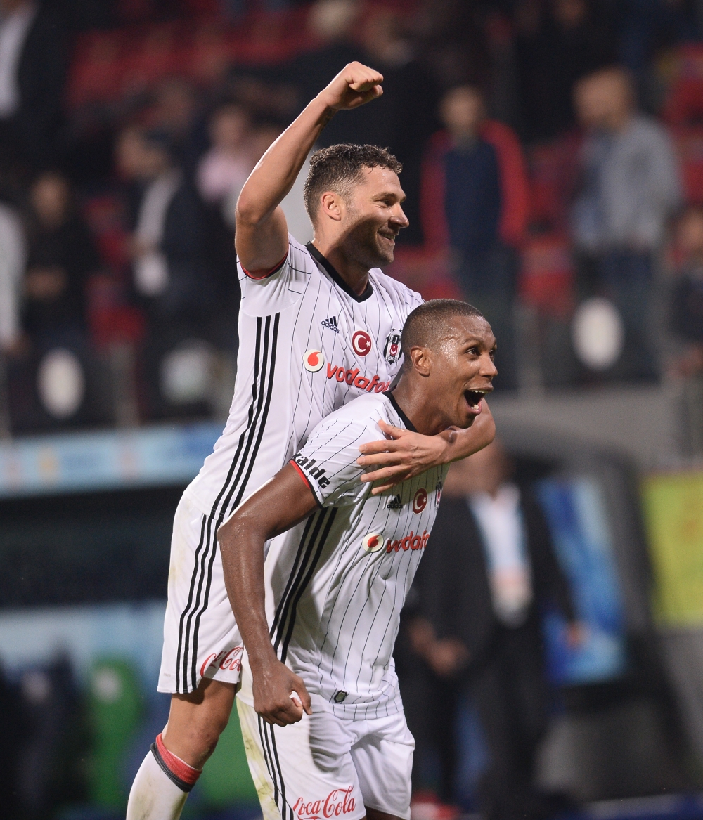 Şampiyon'un unutulmaz gol sevinçleri - Görsel 24