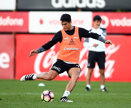 Beşiktaş taktik ve kondisyon çalıştı! - Görsel 1