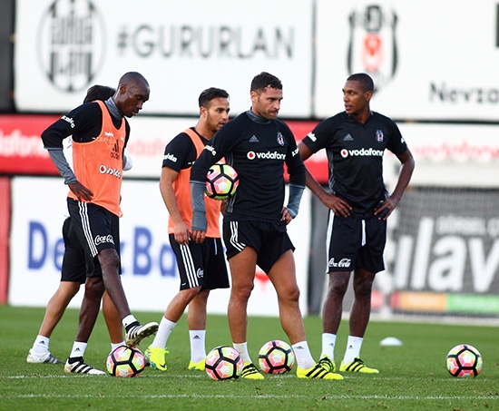 Beşiktaş taktik ve kondisyon çalıştı! - Görsel 15