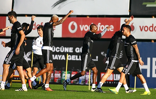 Beşiktaş taktik ve kondisyon çalıştı! - Görsel 18
