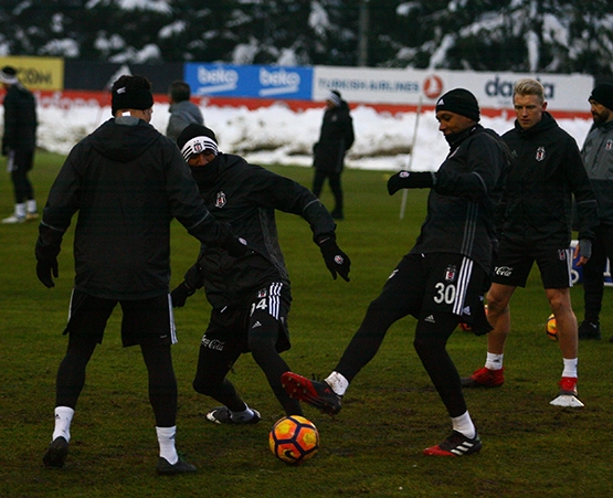 Beşiktaş'ta Osmanlıspor maçı hazırlıkları böyle başladı (Galeri) - Görsel 15