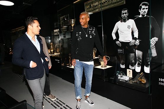 Beşiktaşlı futbolcular Beşiktaş JK Müzesi’ni ziyaret etti - Görsel 19