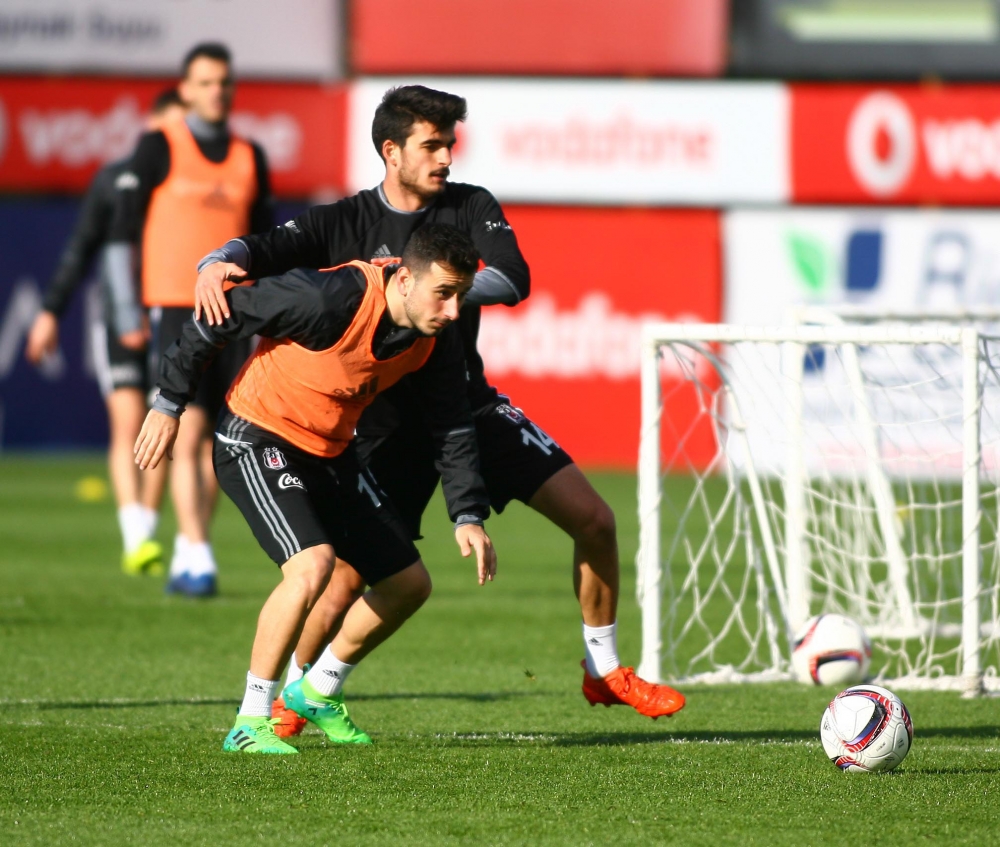 Beşiktaş'ın 10 Nisan antrenmanından kareler - Görsel 16