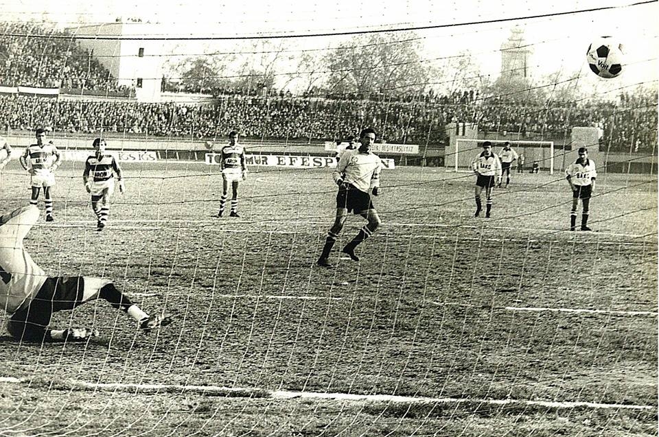 İnönü Stadı'ndan unutulmaz 19 fotoğraf! - Görsel 19