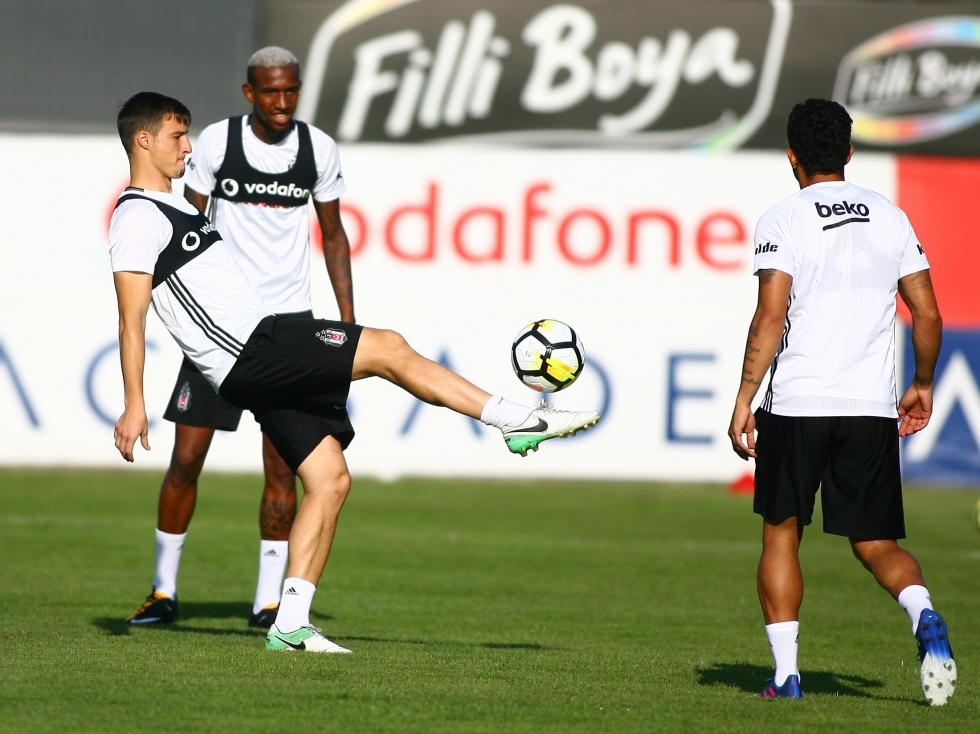 Beşiktaş'ın akşam idmanından kareler! - Görsel 15